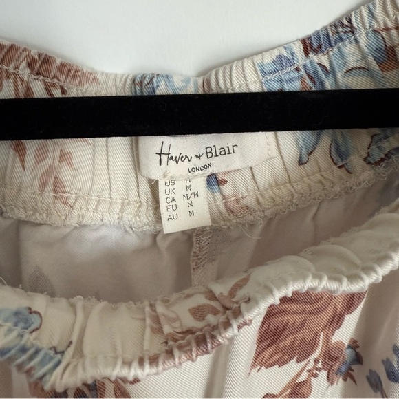 Haver & Blair Floral Wide Leg Pants | Size M - Picture 5 of 6